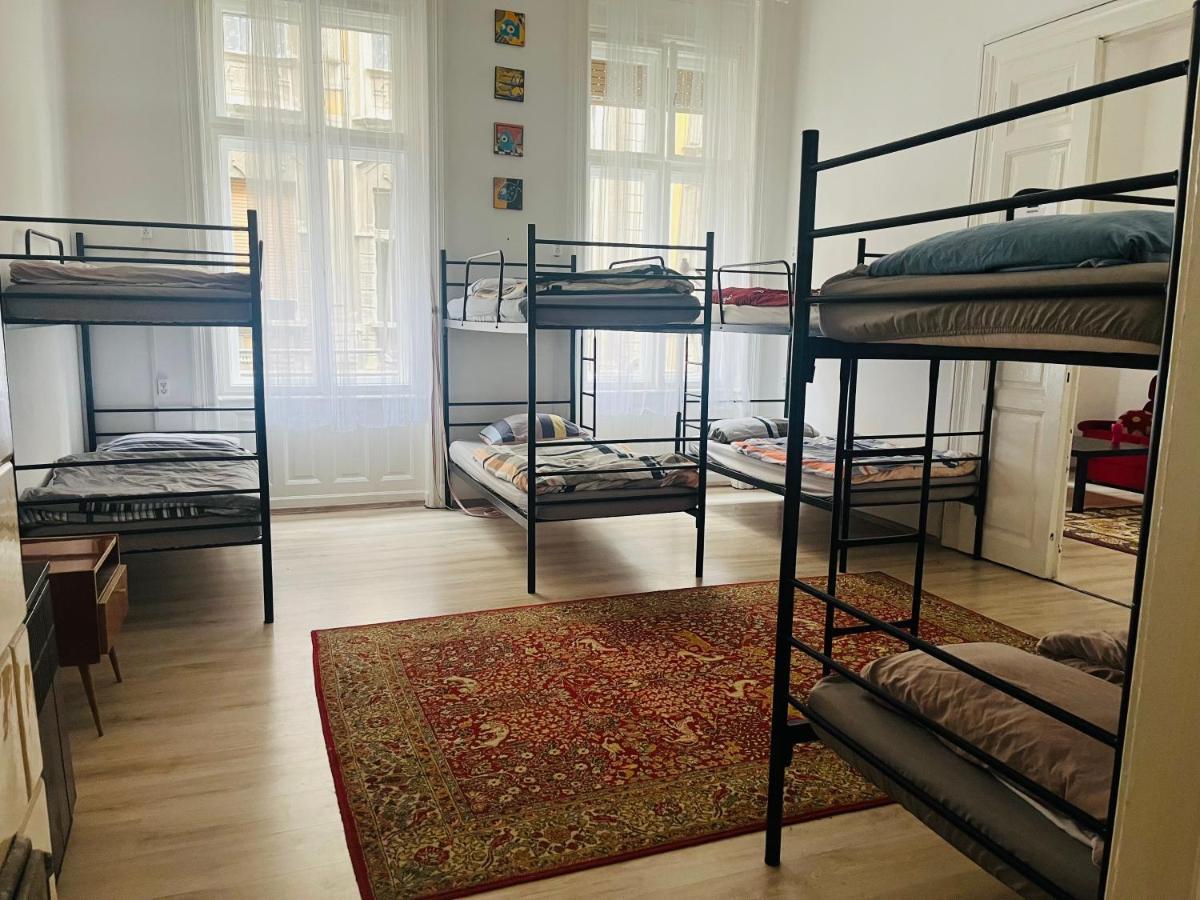 East Point Hostel 부다페스트 외부 사진
